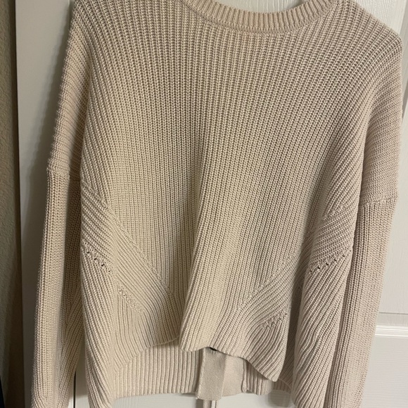 Sweater - Picture 2 of 4